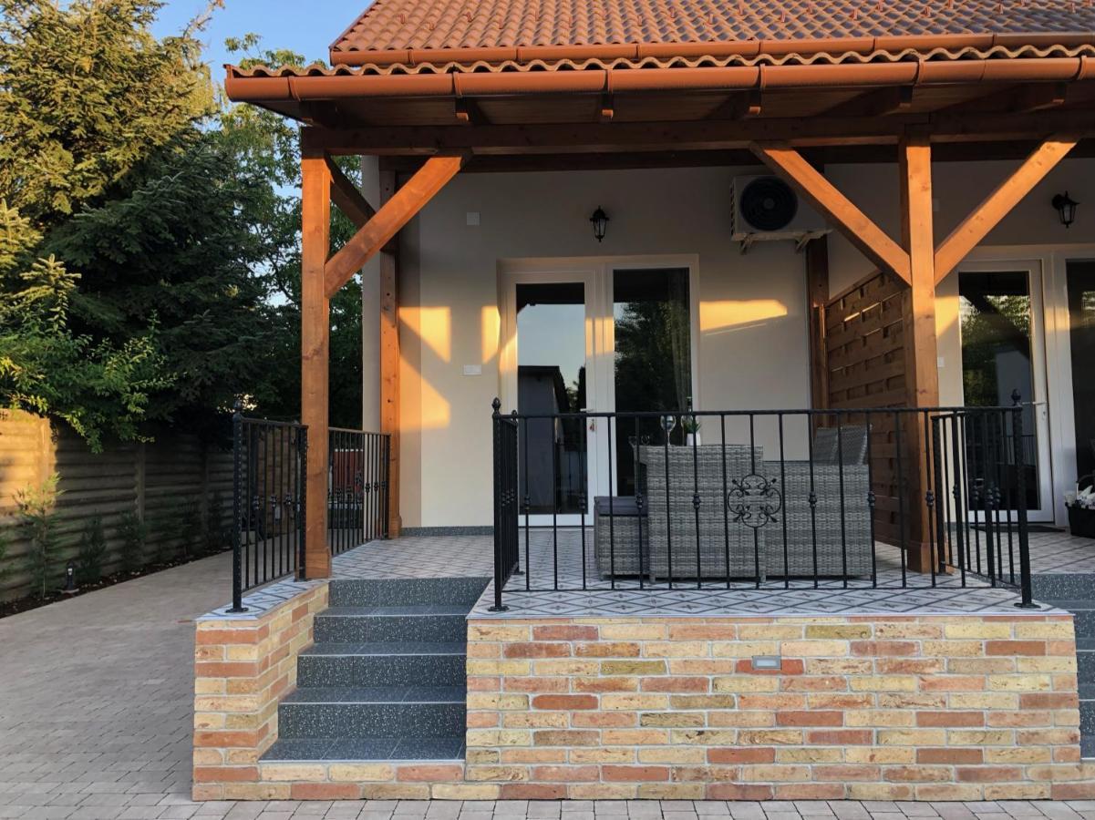 Voeroesmarty Apartmanhaz Мако Экстерьер фото